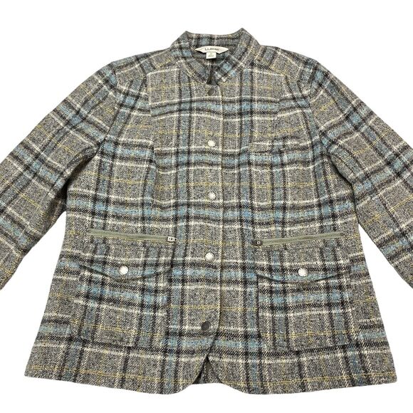 L.L. Bean Gray Plaid Blazer with Black Elbow Patches - Picture 13 of 16